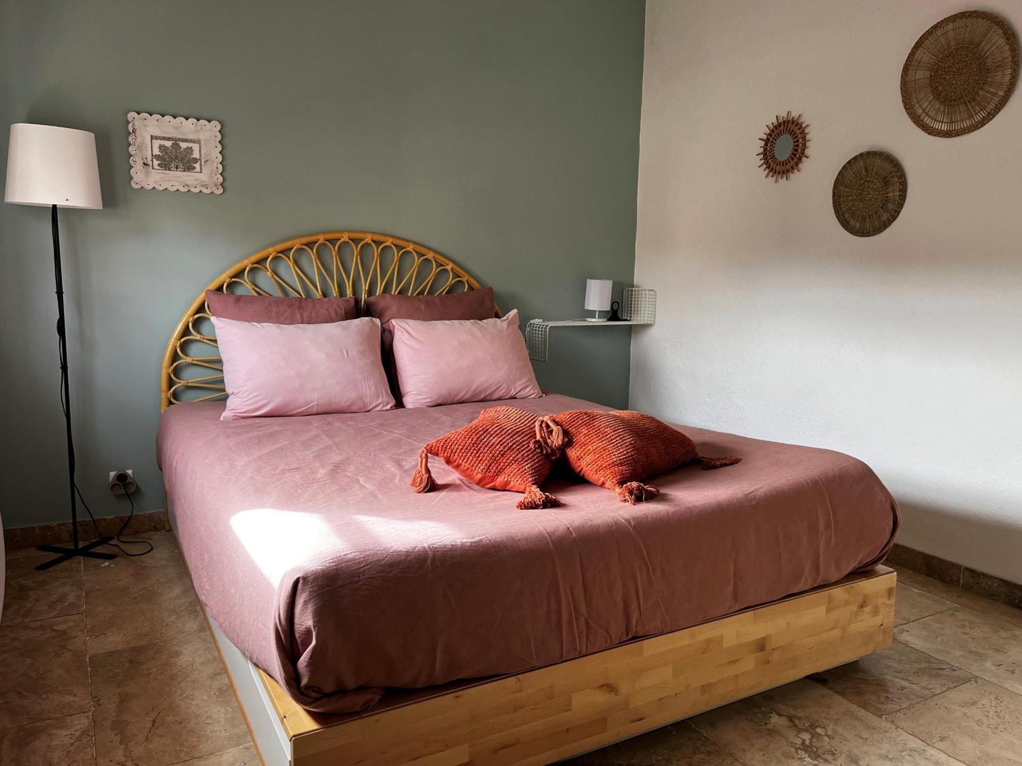 Maison Provencale Au Calme De La Campagne Avec Jacuzzi Αιξ-αν-Προβάνς Εξωτερικό φωτογραφία