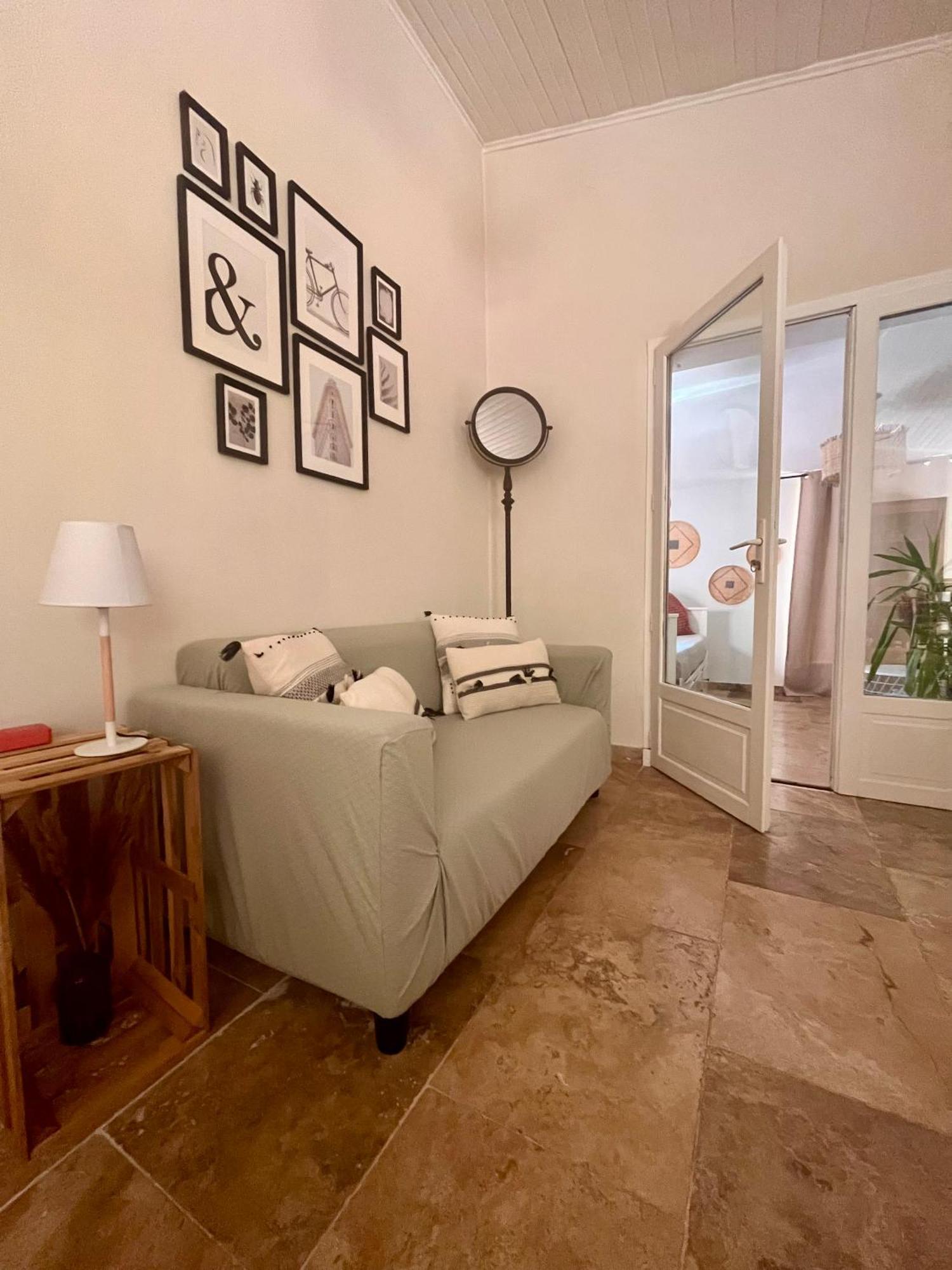 Maison Provencale Au Calme De La Campagne Avec Jacuzzi Αιξ-αν-Προβάνς Εξωτερικό φωτογραφία